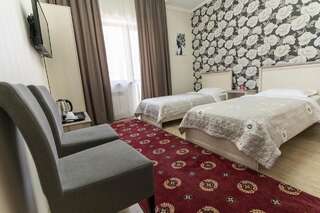 Отель Bastau Hotel Алматы Двухместный номер с 2 отдельными кроватями-2